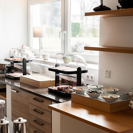 Hotel Vier Jahreszeiten Therme & Kliniken Bad Krozingen Naehe Freiburg & Schwarzwald Ideal Fuer Wellness Kur & Business Ausfluege 24H Check In- Wlan & Parken Gratis Экстерьер фото