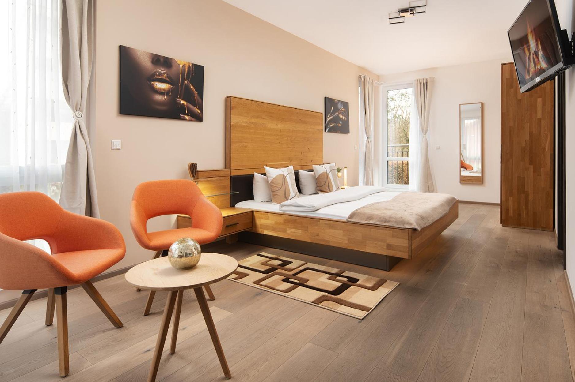 Hotel Vier Jahreszeiten Therme & Kliniken Bad Krozingen Naehe Freiburg & Schwarzwald Ideal Fuer Wellness Kur & Business Ausfluege 24H Check In- Wlan & Parken Gratis Экстерьер фото