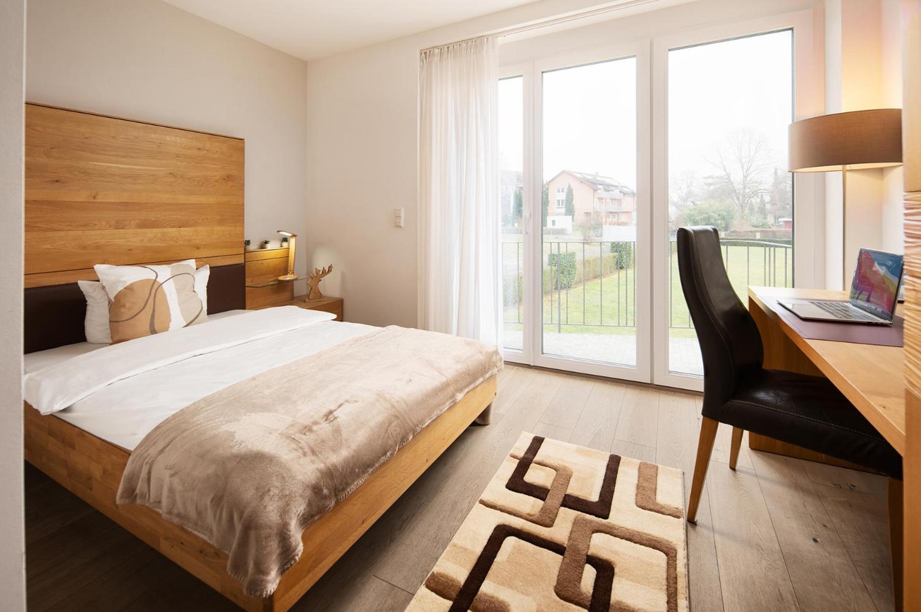 Hotel Vier Jahreszeiten Therme & Kliniken Bad Krozingen Naehe Freiburg & Schwarzwald Ideal Fuer Wellness Kur & Business Ausfluege 24H Check In- Wlan & Parken Gratis Экстерьер фото